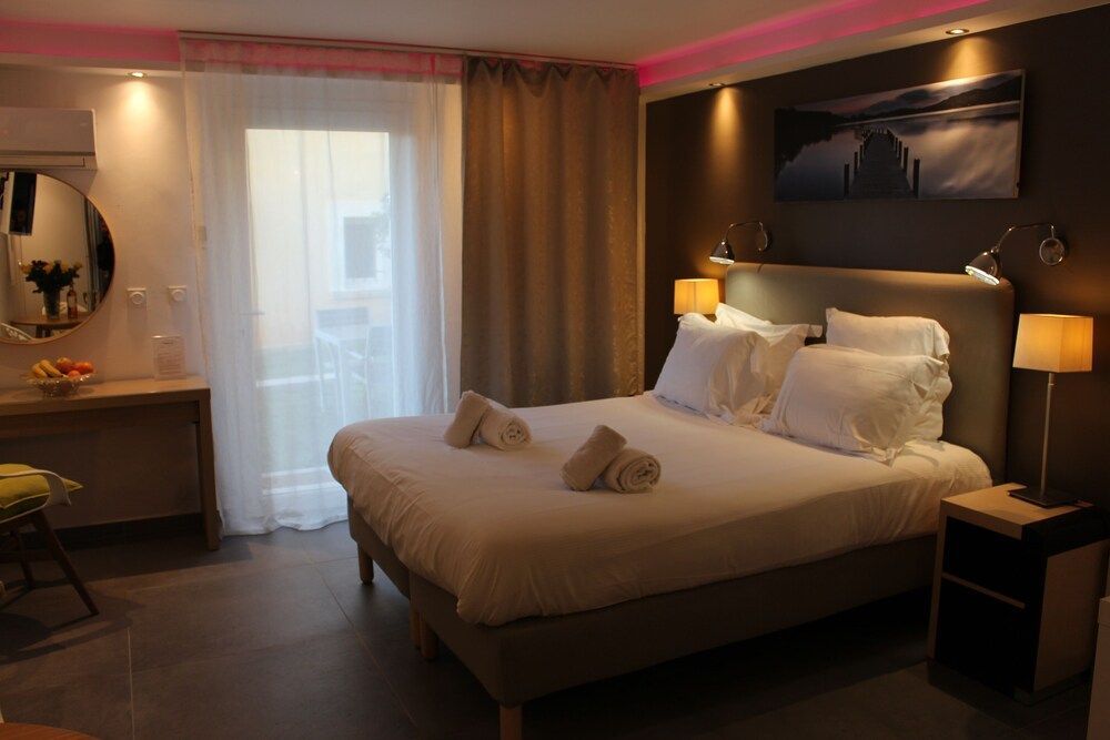 Residence Les Jardins De Natallia 1