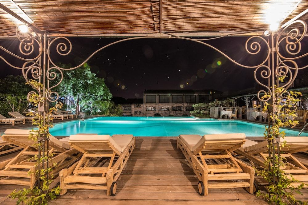 Hôtel Le Roi Théodore & Spa 1
