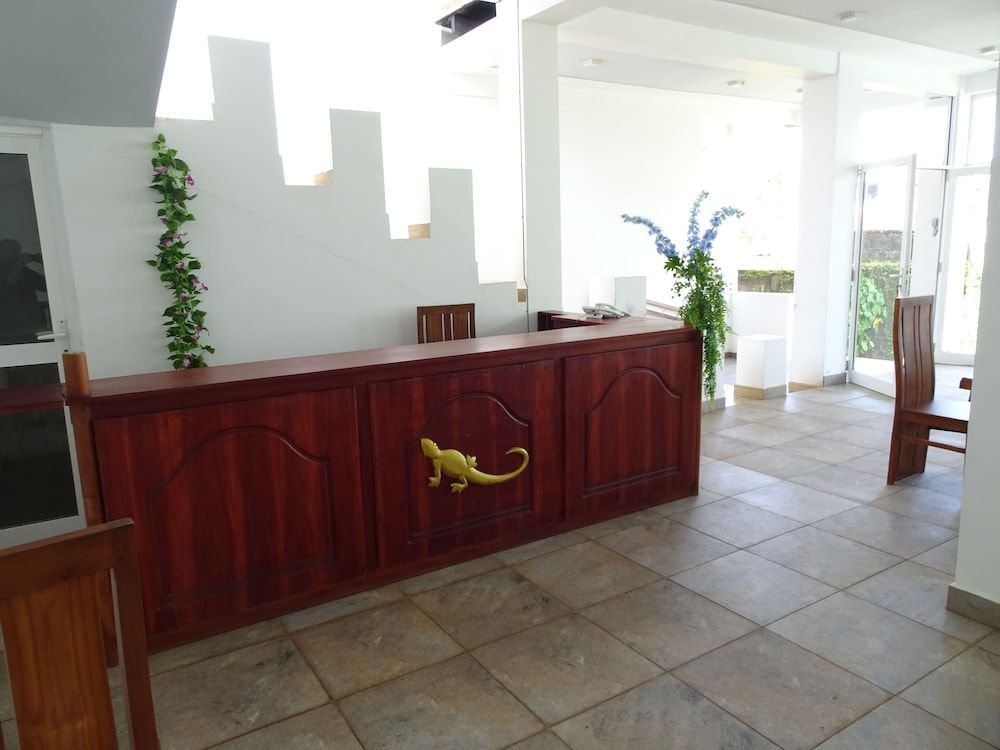 Moragalla Beach Home Guesthouse (Newly opened hotel) 2