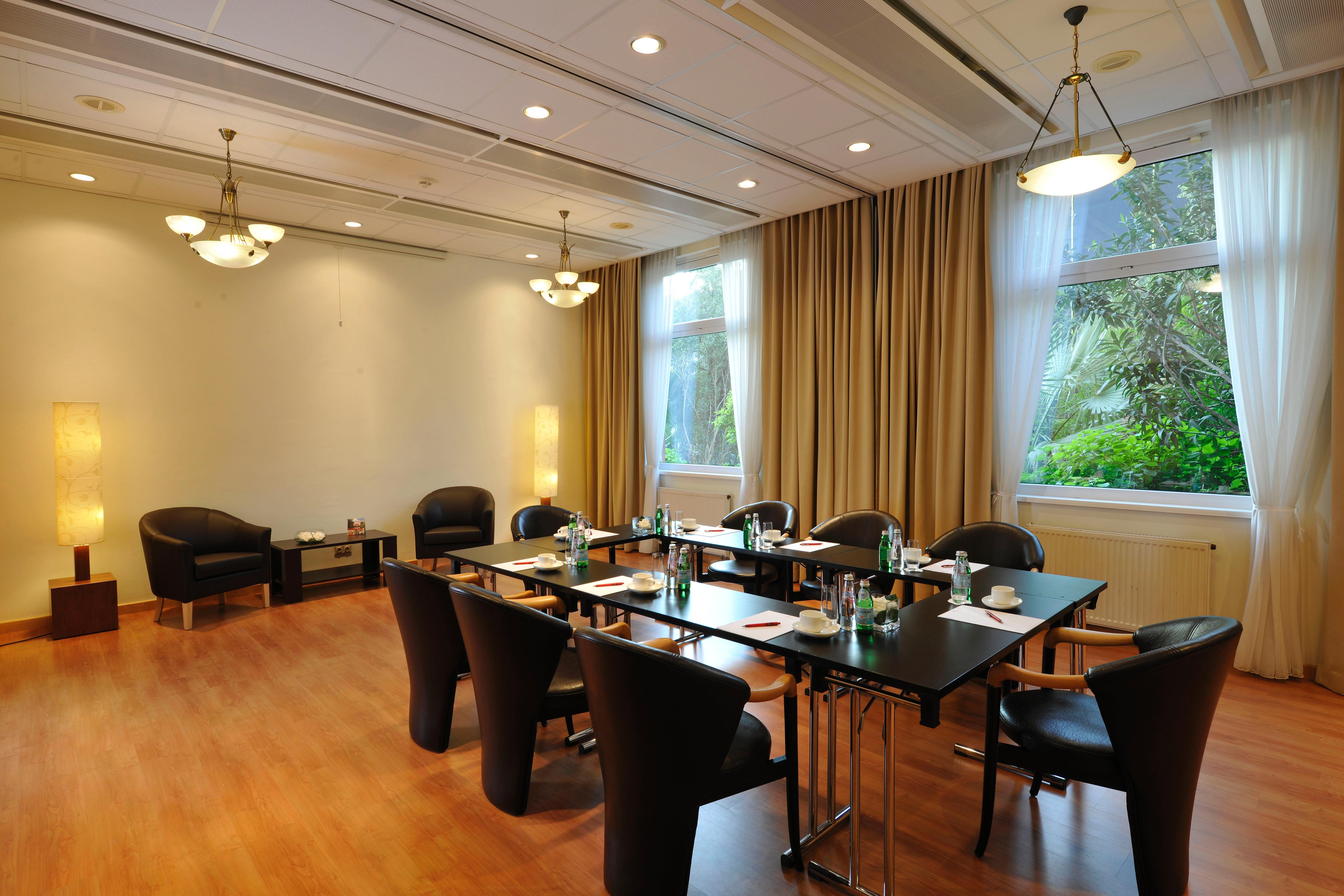 Rogner Hotel Tirana 2