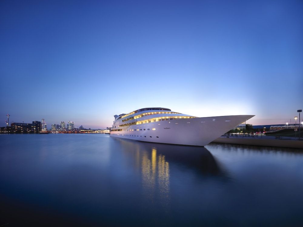 Sunborn London Yacht Hotel 1
