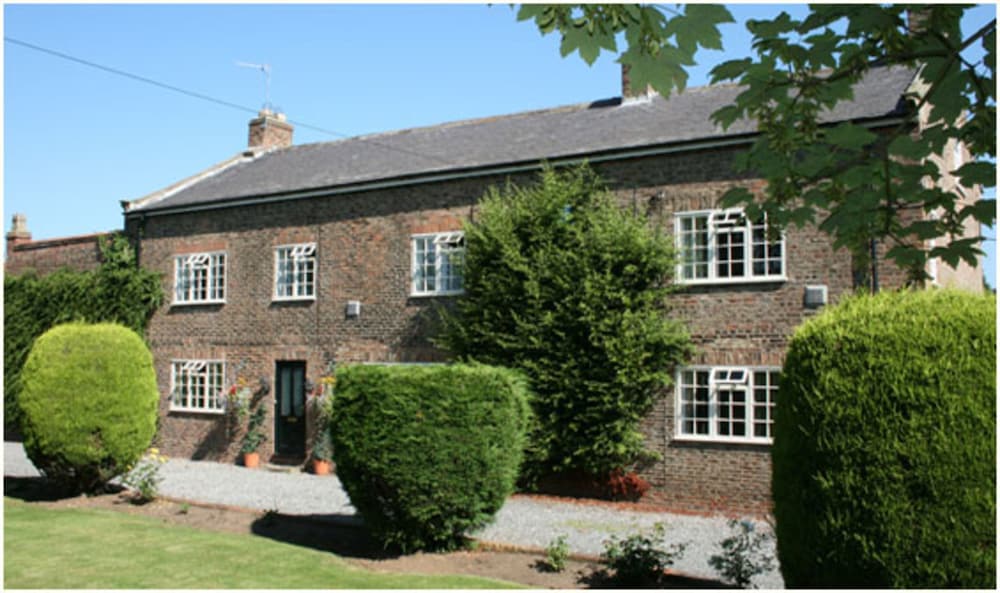 The Manor Guest House 1