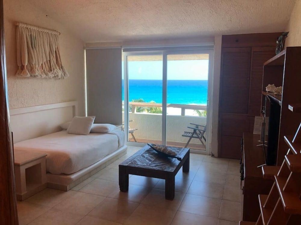 Ocean Front Suites by Rodero Condos 2