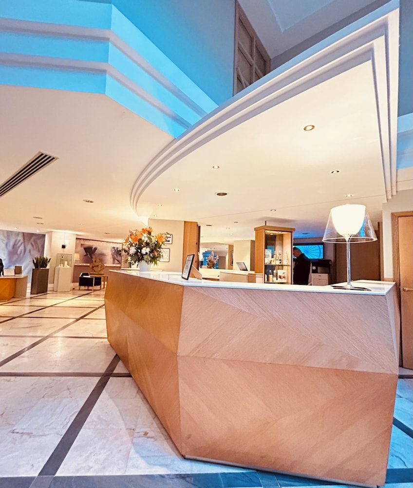 Célestins Spa Thermal & Hôtel by Vy Resort 2