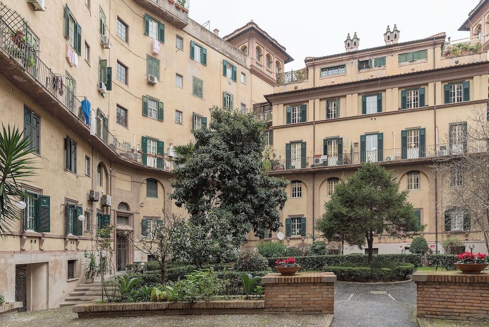 PIAZZA MAZZINI APARTMENT 1