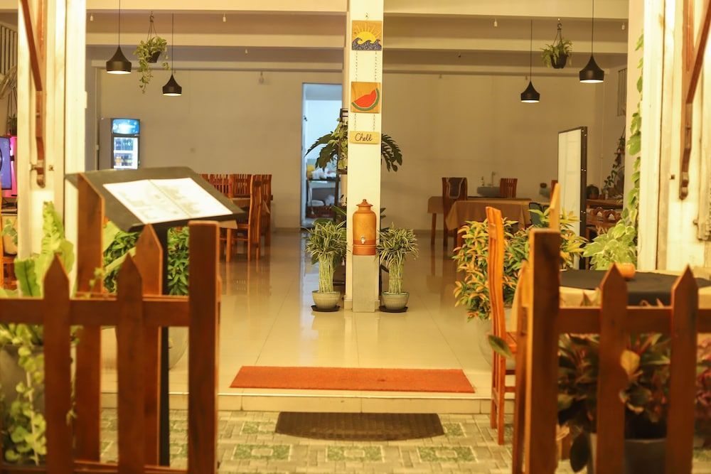 Royal Hub 2
