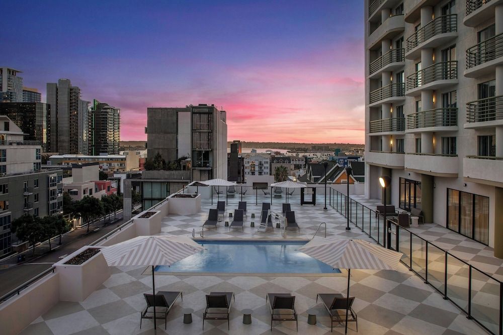 Courtyard by Marriott San Diego Downtown Little Italy 1