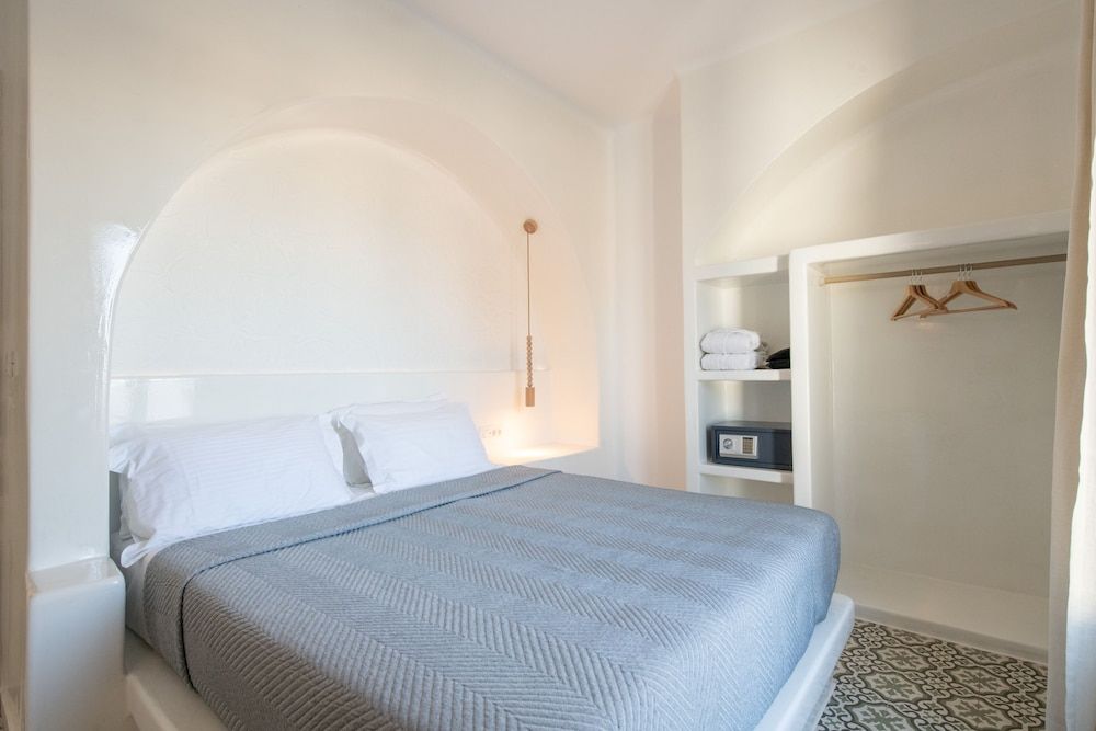 AVAL All Suite 2