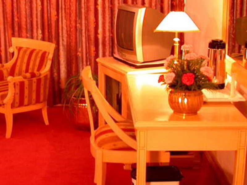 Hotel KC Cross Road Panchkula 2