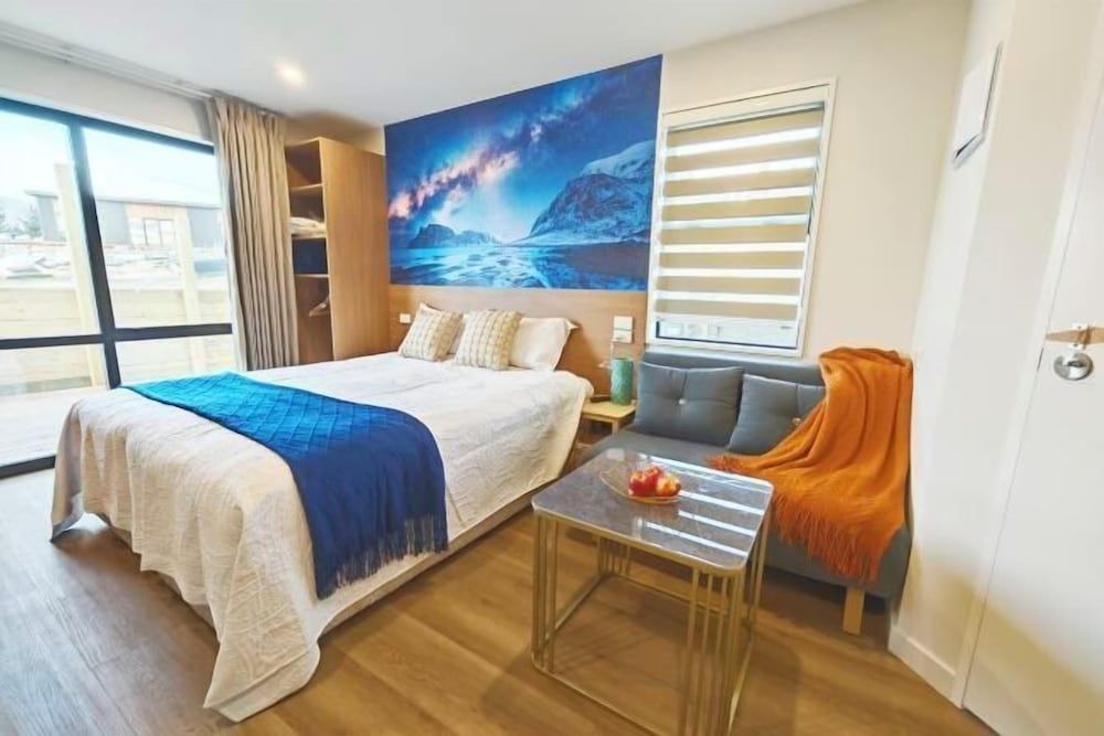 Sunshine Suites 1