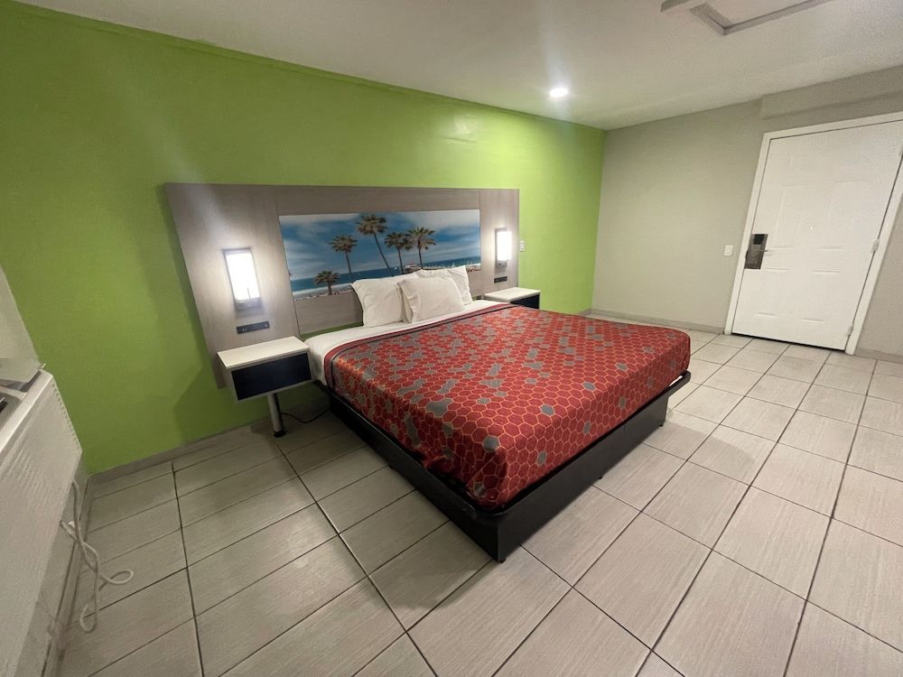 Black Horse Motel 2