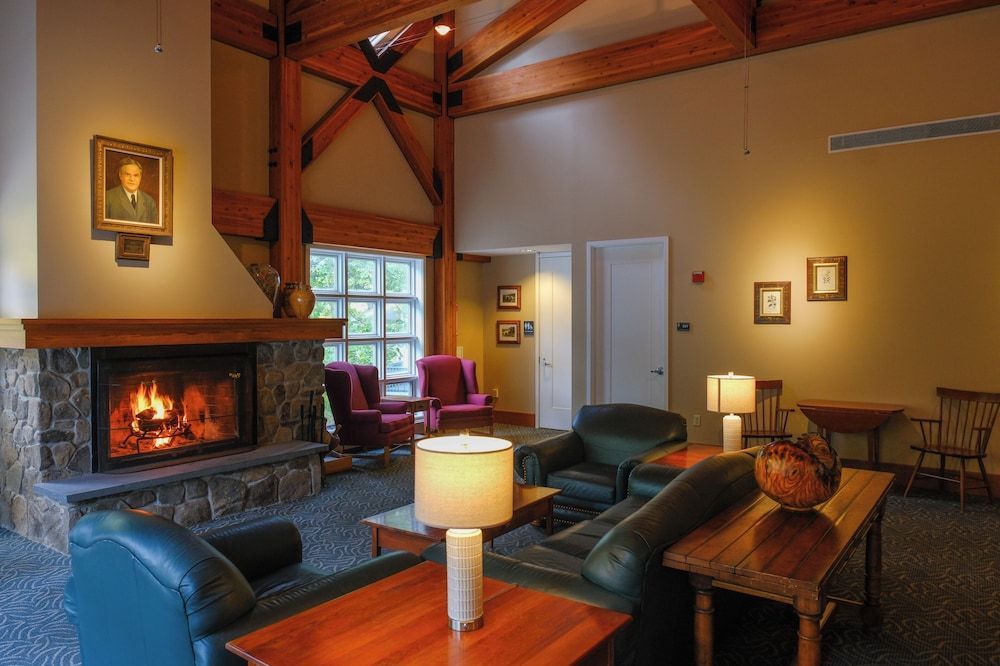 Warren Conference Center and Inn 2