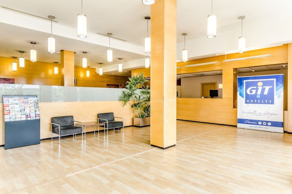 Hotel YIT Ciudad De Zaragoza 2