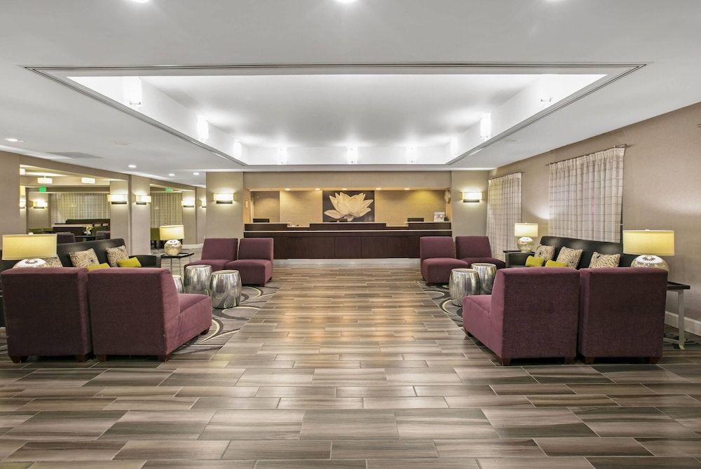 La Quinta by Wyndham DFW Airport South / Irving 2