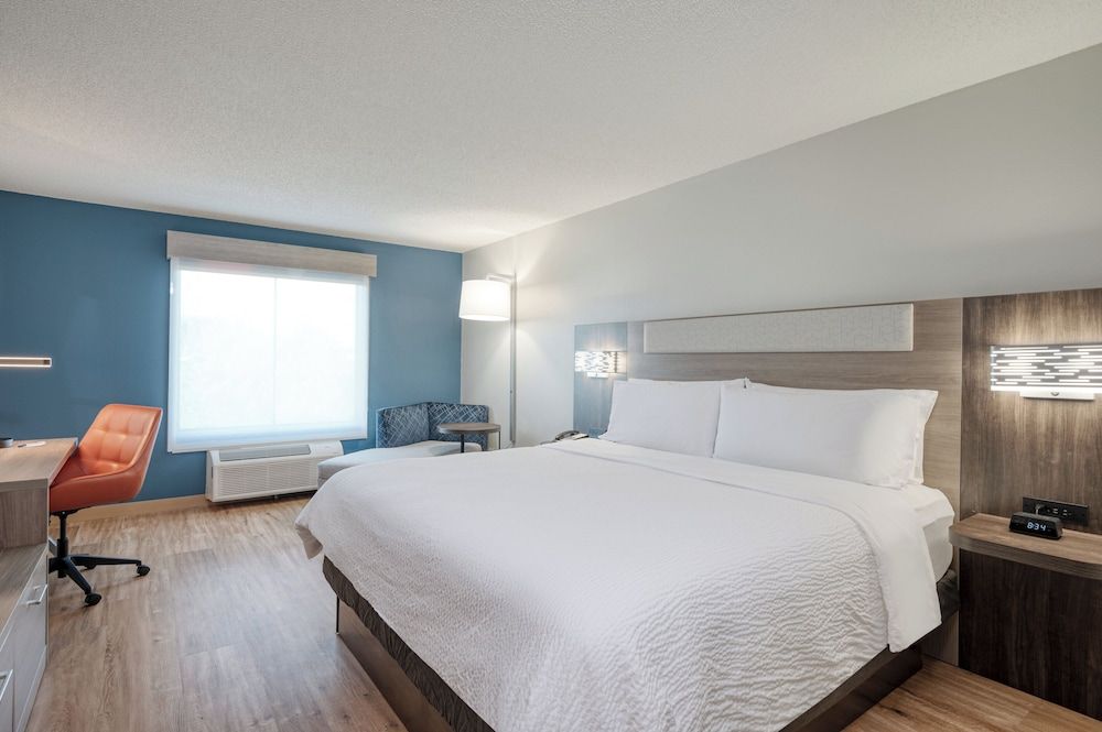 Holiday Inn Express & Suites COLUMBIA-I-20 @ CLEMSON RD by IHG 2