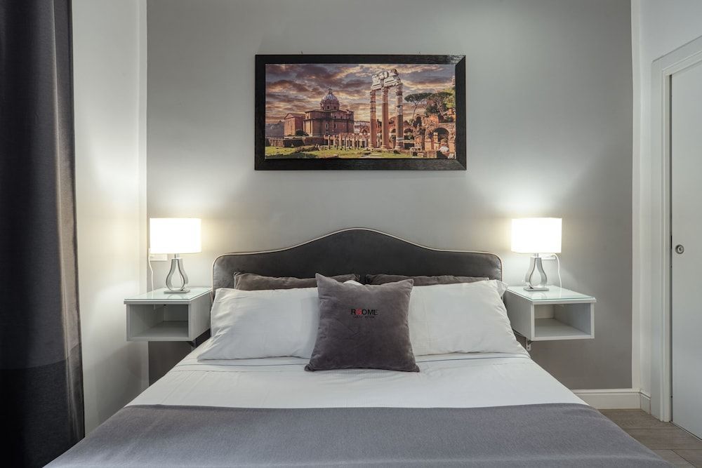 Rhome Guest House 1
