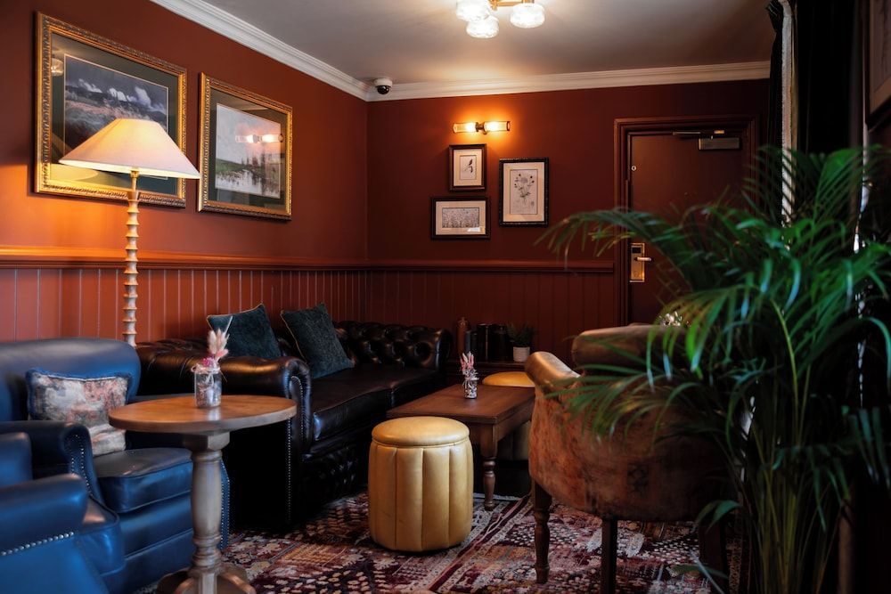 Worplesdon Place Hotel 2