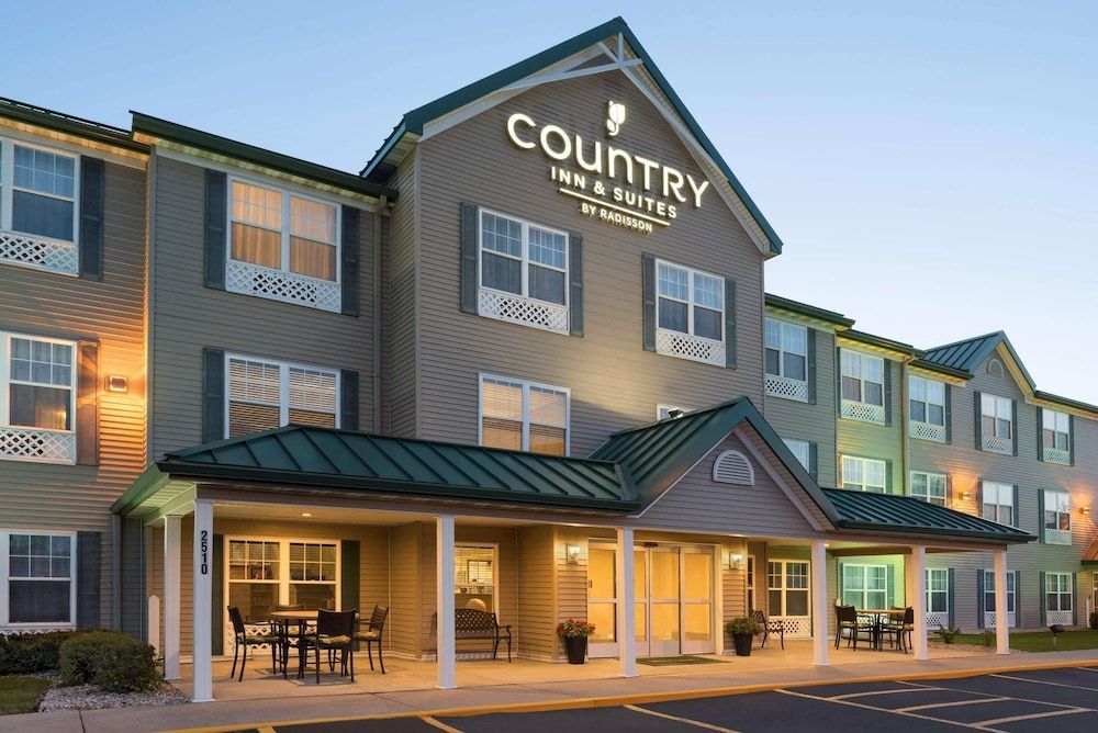 Country Inn & Suites by Radisson, Ankeny - Des Moines 1