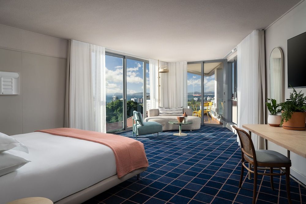 Home Suite Hotels Sea Point 2