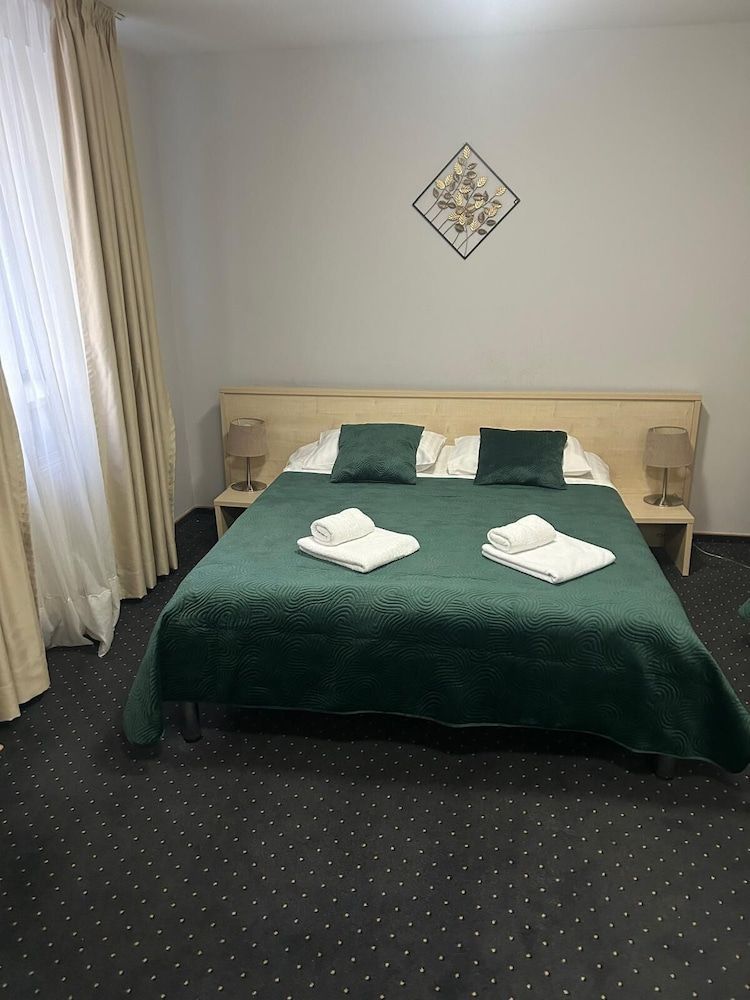 Hotel Pacific 1