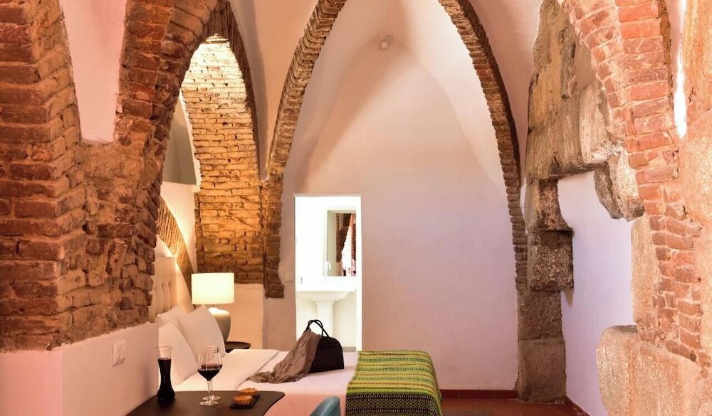 Noble House Essence Évora - by Unlock Hotels 1