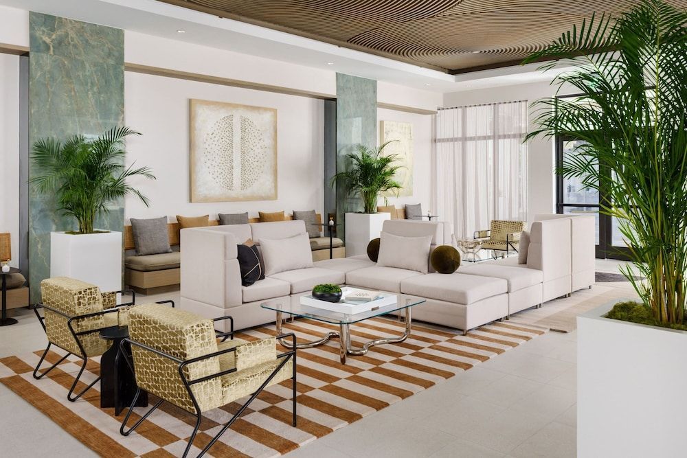 AC Hotel by Marriott Naples 5th Avenue 2