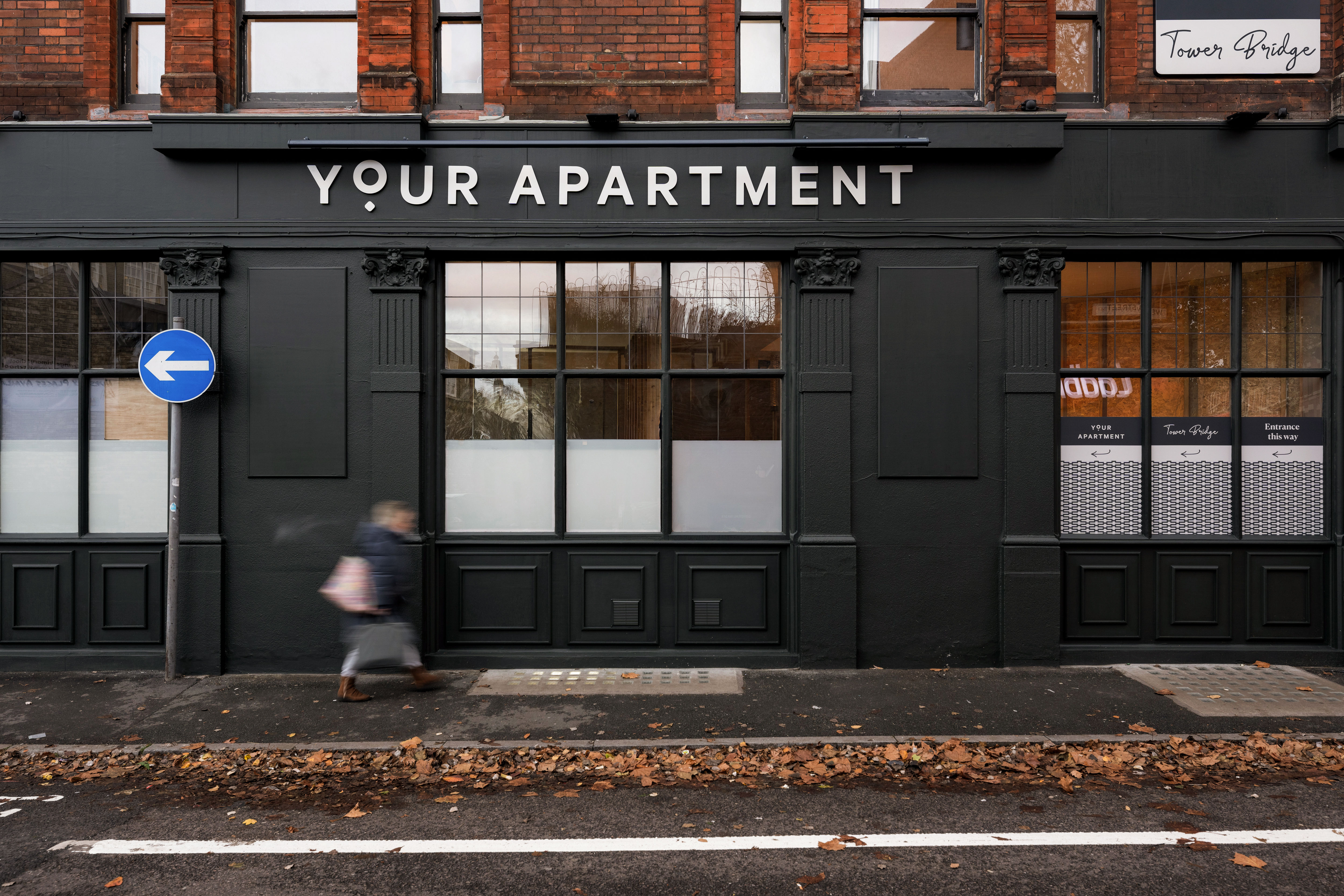 Tower Bridge Road By Your Apartment 2
