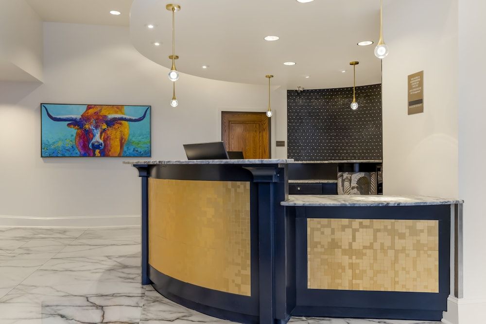 Hotel Gibbs Downtown Riverwalk 2
