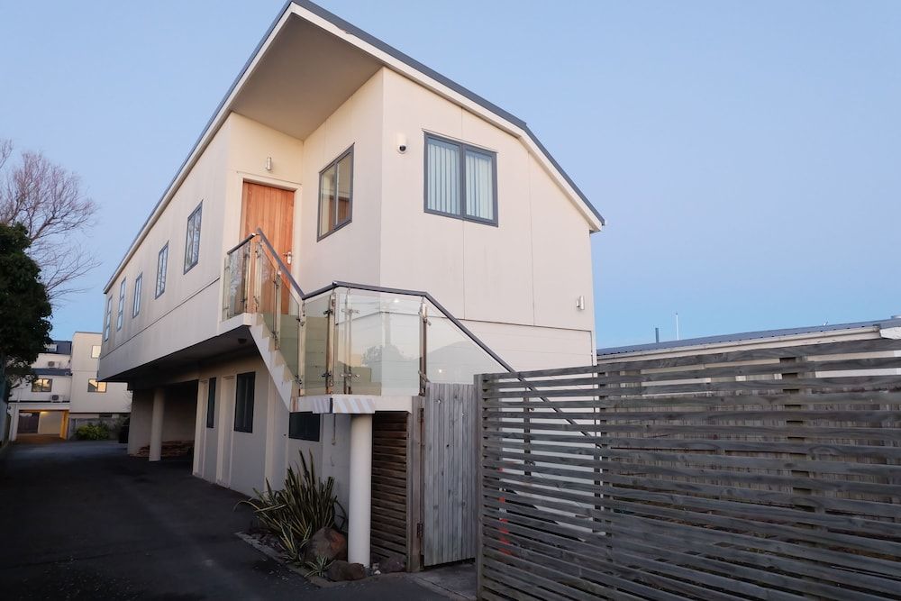 Beachlife Apartments 2