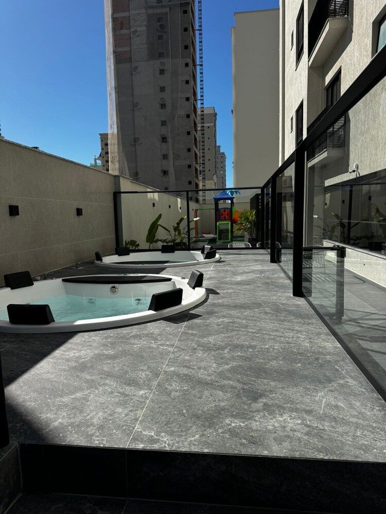 New York Flats 2