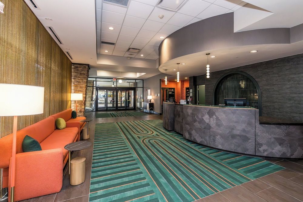 voco THE CLAIR CINCINNATI DOWNTOWN by IHG 1