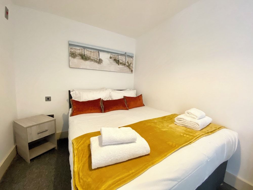 Winter Gardens Service Apartments by Blackpool Service Apartments 2
