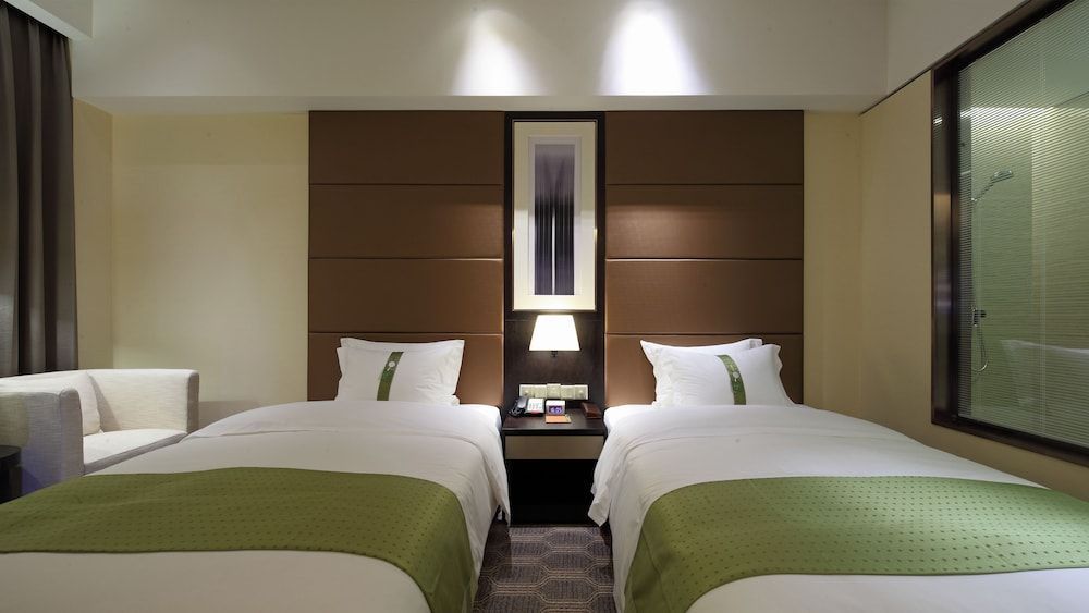 Holiday Inn Nantong Oasis Centre by IHG 2
