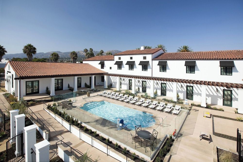 Moxy Santa Barbara 1