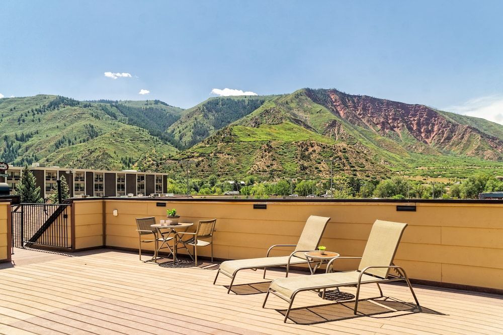 Glenwood Springs Inn 1