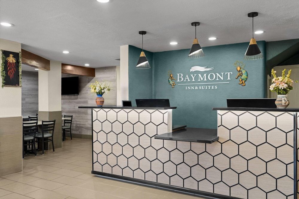Baymont by Wyndham Santa Fe 2