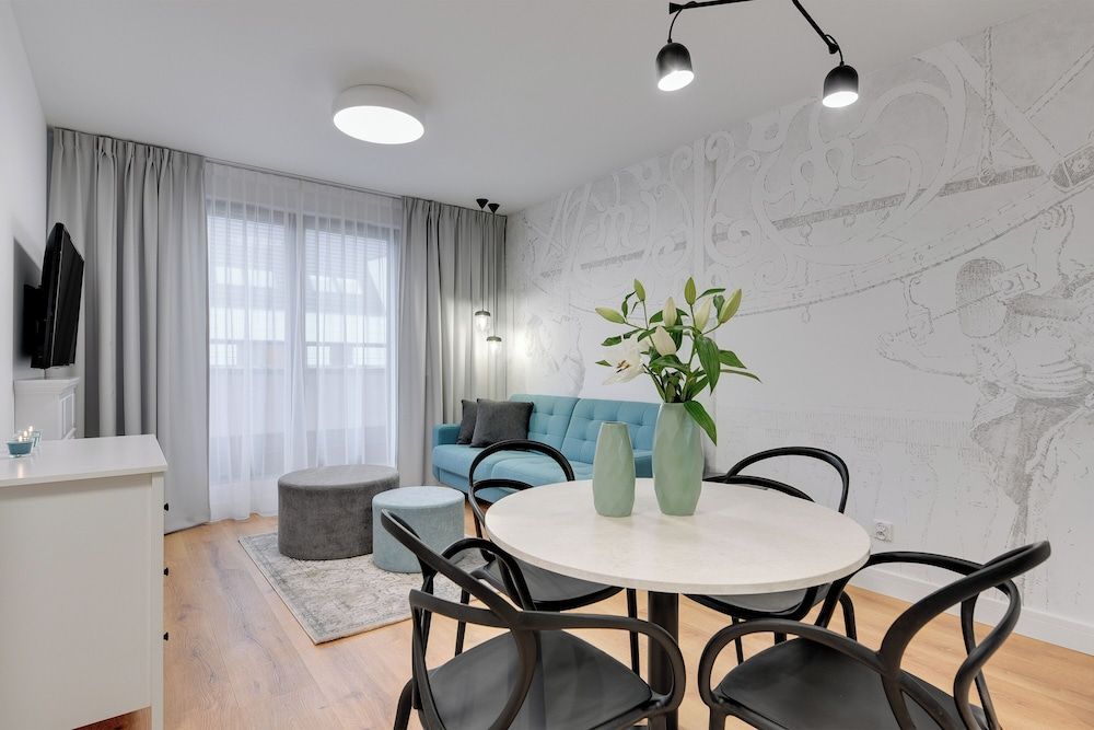 Aura Island Riverside by Downtown Apartments 1