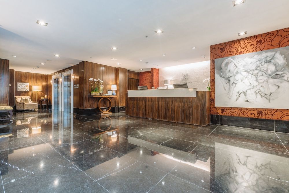 L'Hermitage Hotel 2
