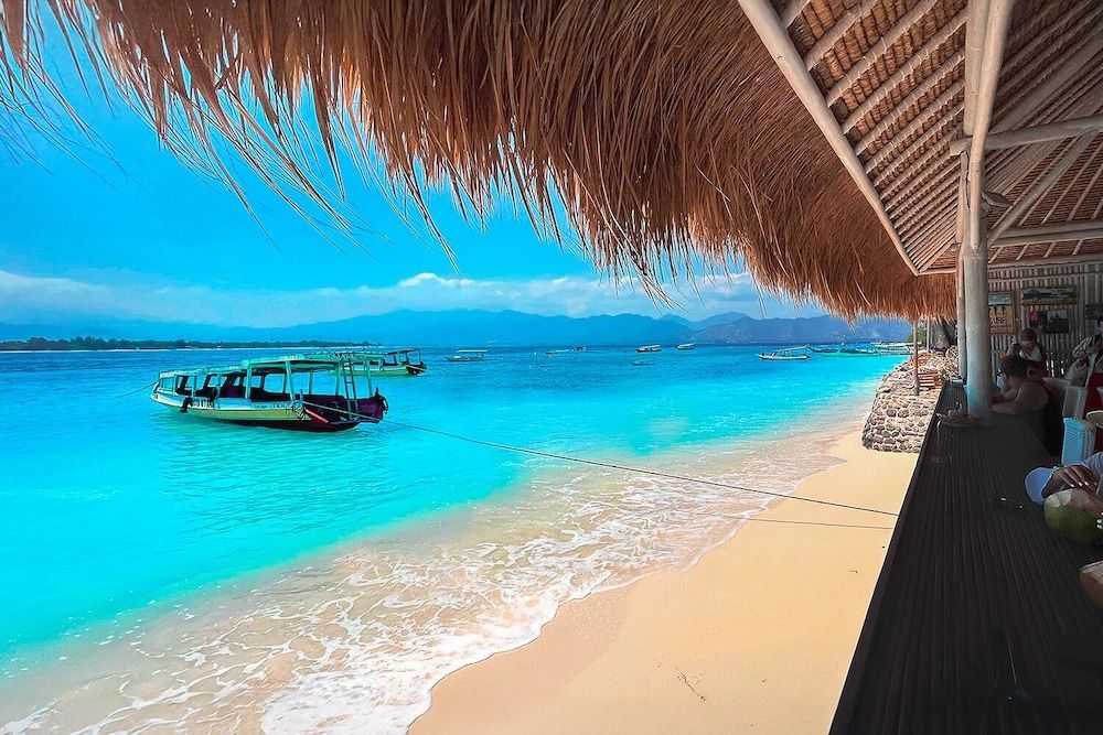Kura Kura Resort Gili Meno 1