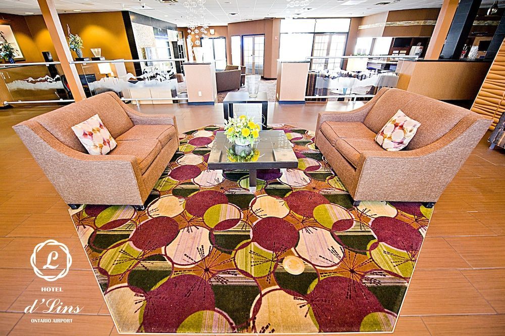 Hotel d’Lins Ontario Airport 2