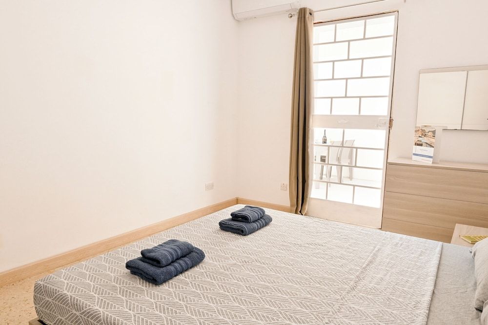 Sea Blue Horizon Qawra Bay Apartments 1