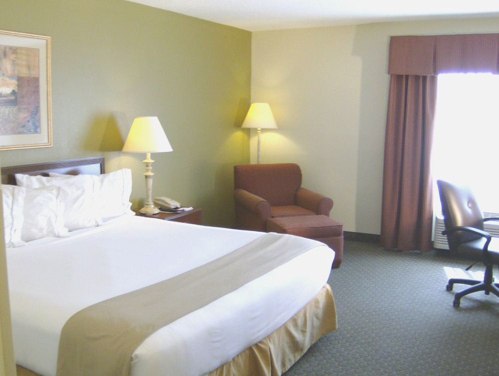 Holiday Inn Express EVANSVILLE - WEST by IHG 2