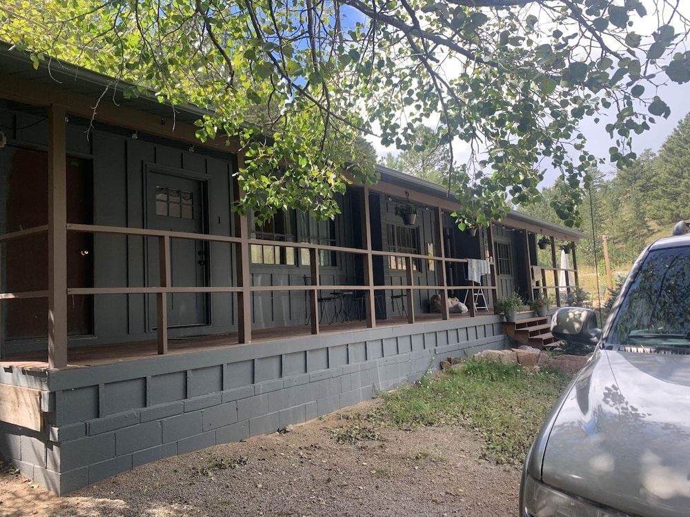 Ferncliff Lodge 1