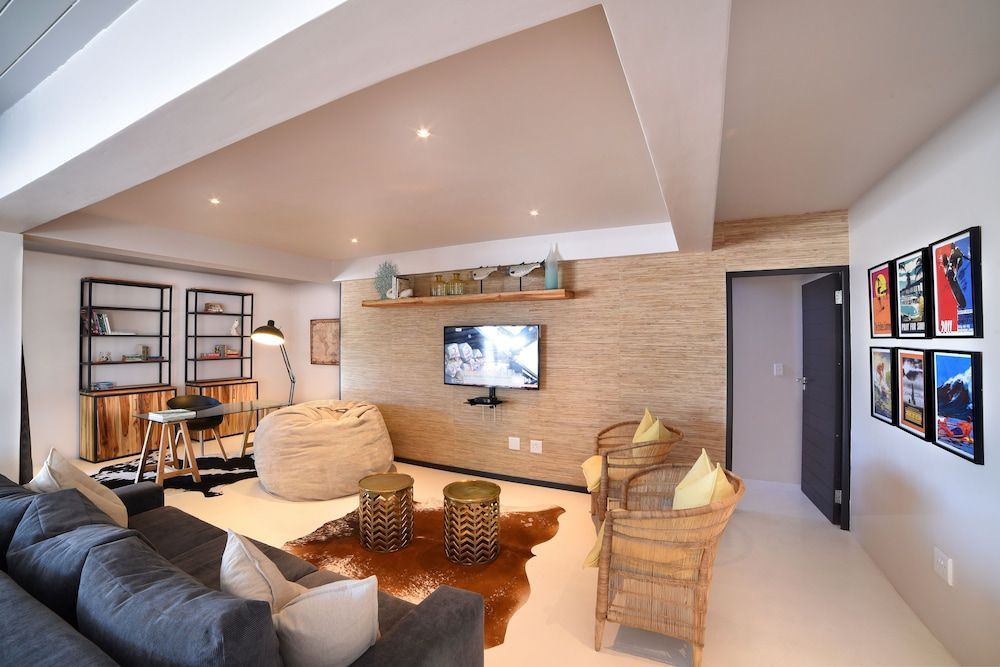 The Boat Shed by The Oyster Collection 2