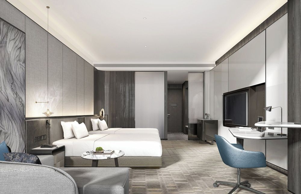 Crowne Plaza Ezhou by IHG 2