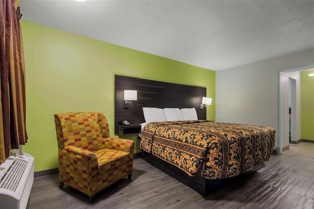 Monsoon Inn 2