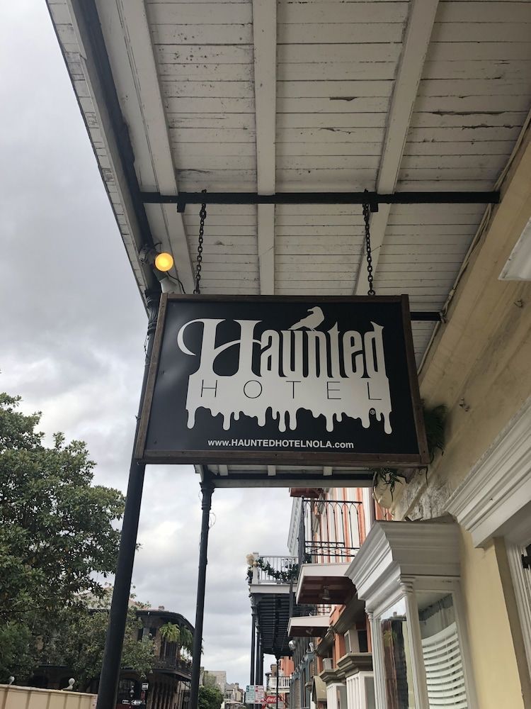 Haunted Hotel New Orleans 1