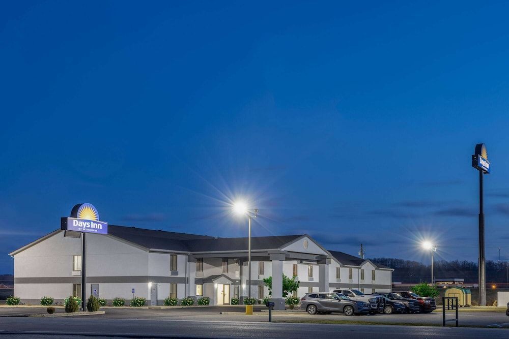 Days Inn by Wyndham Grayson 1