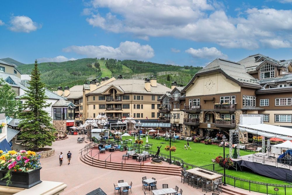 Park Plaza Beaver Creek 1