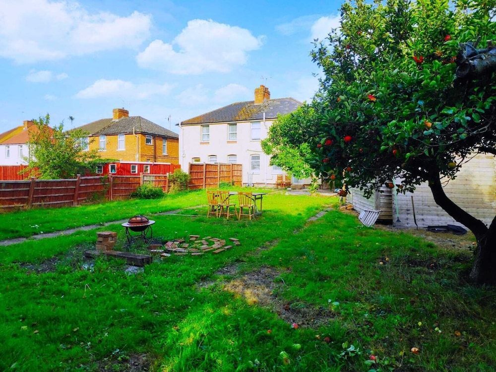 Worcester Town Centre Home & Garden 1